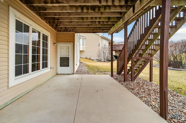 7238 Cody Drive, West Des Moines, IA 50266