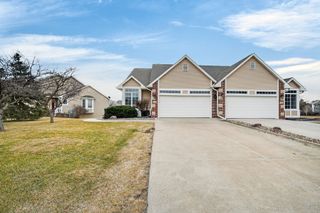 7238 Cody Drive, West Des Moines, IA 50266