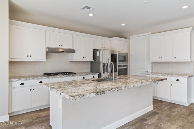 17171 W THOUSAND OAKS Street, Surprise, AZ 85388