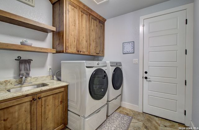 242 James, Castroville, TX 78009