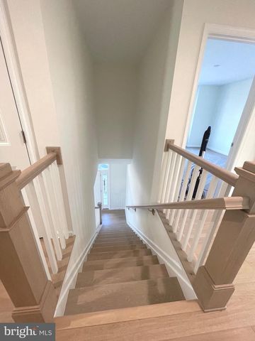 1394 B AND A BLVD, Arnold, MD 21012