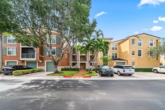11720 St Andrews Place 308, Wellington, FL 33414
