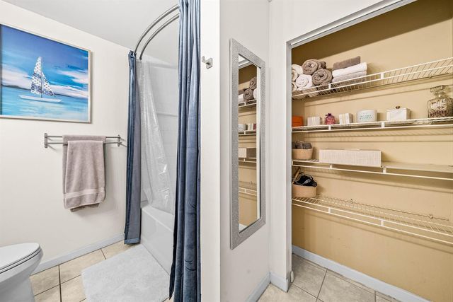 11720 St Andrews Place 308, Wellington, FL 33414