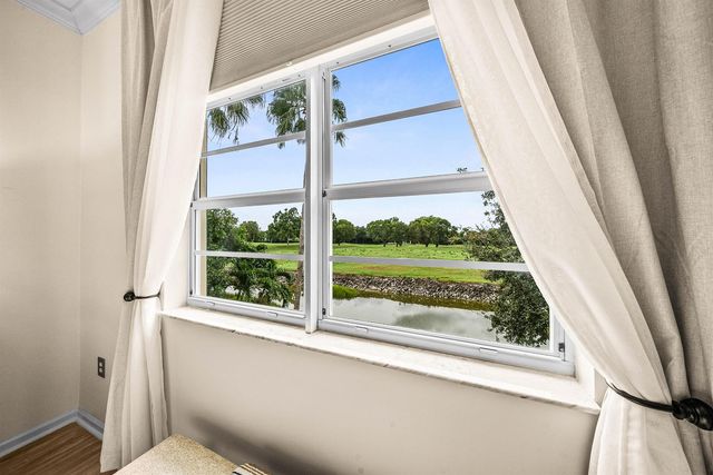11720 St Andrews Place 308, Wellington, FL 33414