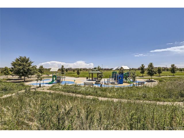 2282 S Haleyville Way, Aurora, CO 80018