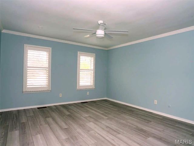 1003 Nobleman Drive, Creve Coeur, MO 63146