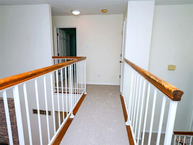 1003 Nobleman Drive, Creve Coeur, MO 63146