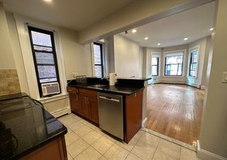 15 St. Germain St 1, Boston, MA 02115