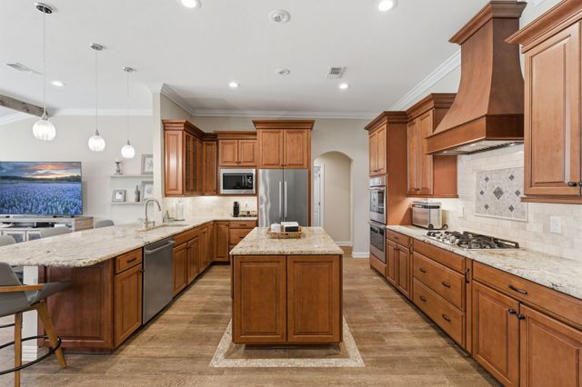 10390 Ridgecrest Street, Frisco, TX 75033