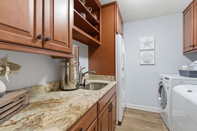 10390 Ridgecrest Street, Frisco, TX 75033