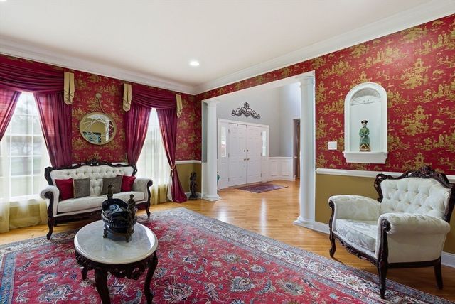 25 Valley View Drive, Grafton, MA 01536