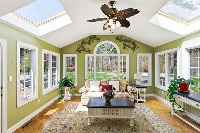 25 Valley View Drive, Grafton, MA 01536