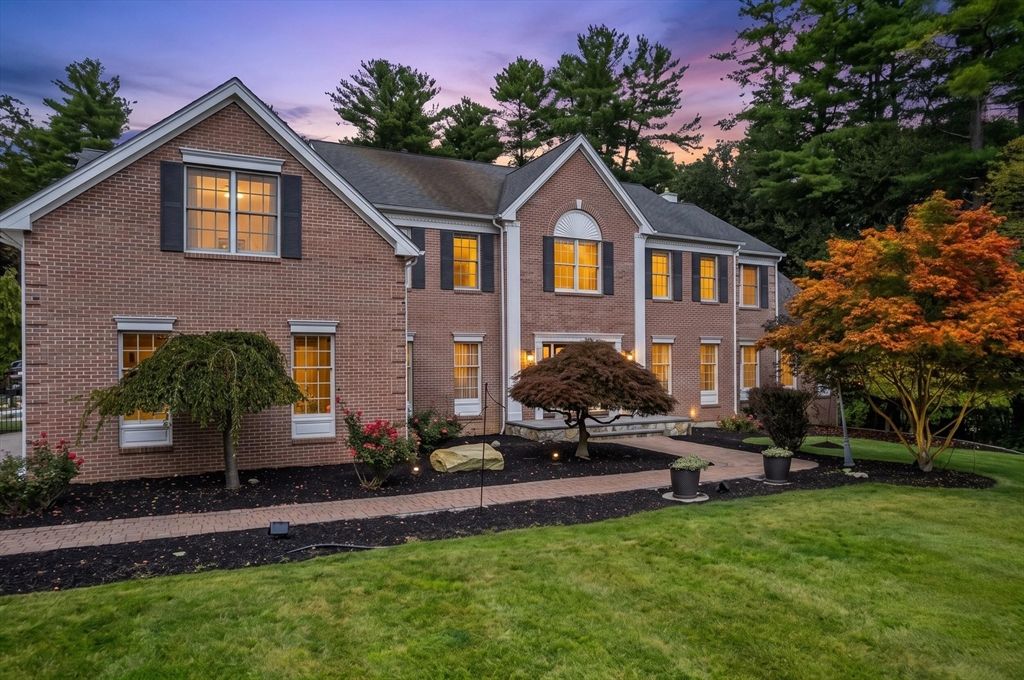 25 Valley View Drive, Grafton, MA 01536