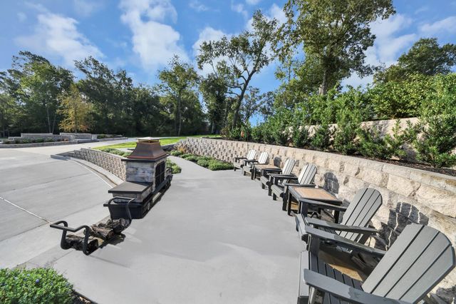 18828 Harbor Side Boulevard, Conroe, TX 77356