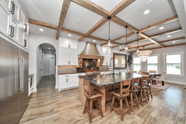 18828 Harbor Side Boulevard, Conroe, TX 77356