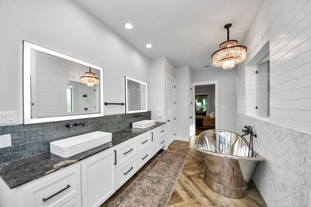 18828 Harbor Side Boulevard, Conroe, TX 77356