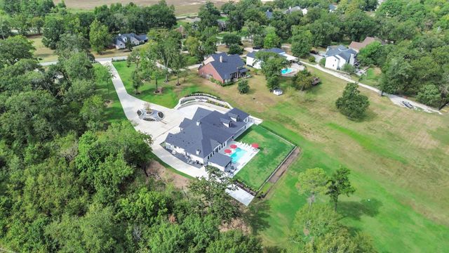 18828 Harbor Side Boulevard, Conroe, TX 77356
