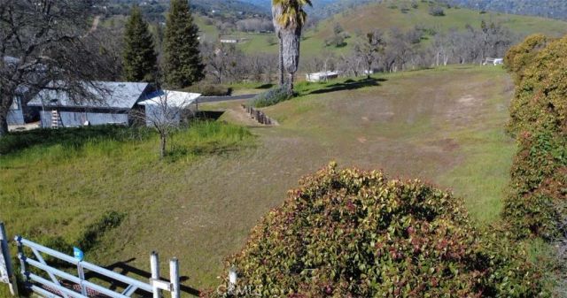 38075 Willowood, Squaw Valley, CA 93675