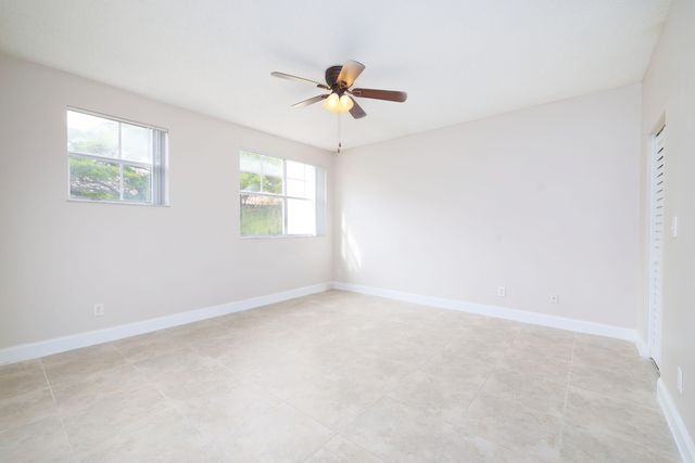 20889 Saint Andrews Boulevard, Boca Raton, FL 33433