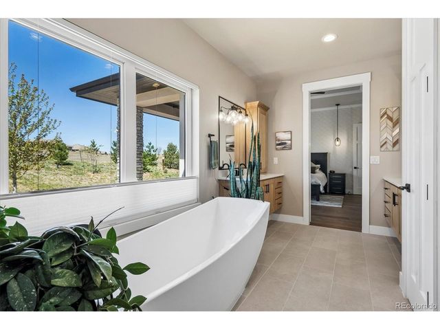 5257 Moonlight Way, Parker, CO 80134