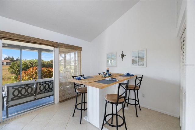 702 WHITE PINE TREE ROAD 72, Venice, FL 34285