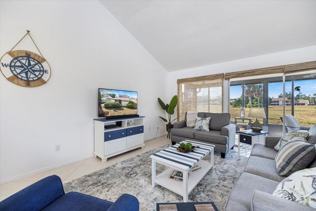 702 WHITE PINE TREE ROAD 72, Venice, FL 34285