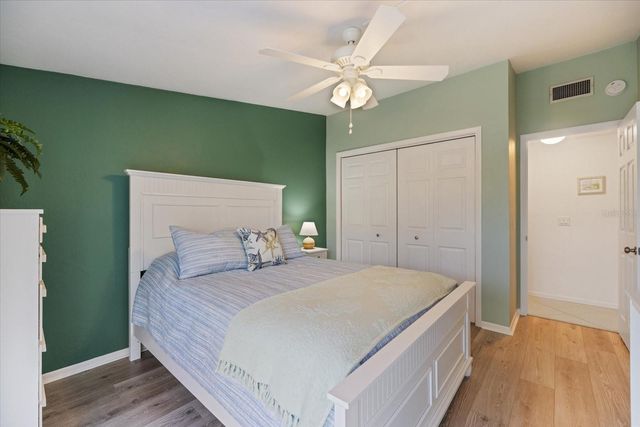 702 WHITE PINE TREE ROAD 72, Venice, FL 34285