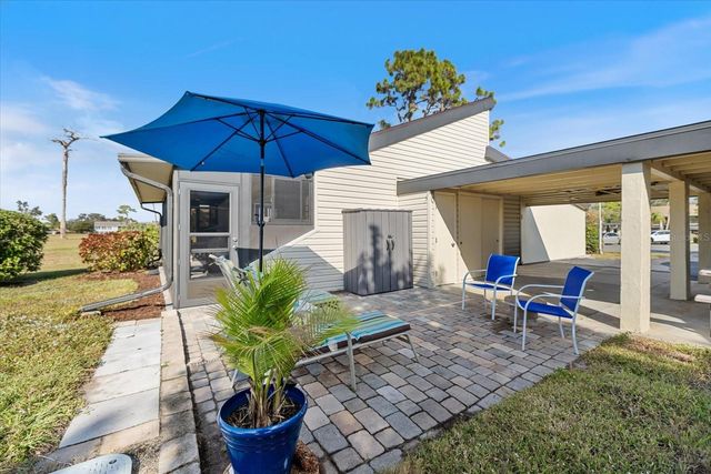 702 WHITE PINE TREE ROAD 72, Venice, FL 34285