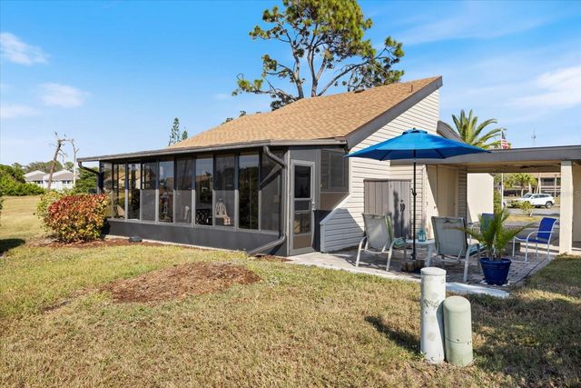 702 WHITE PINE TREE ROAD 72, Venice, FL 34285