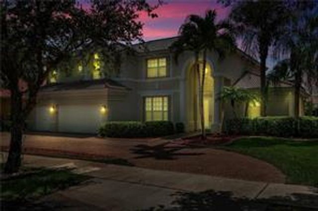 5034 Countrybrook Drive, Cooper City, FL 33330
