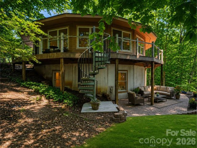 241 Spring Shore Road, Statesville, NC 28677