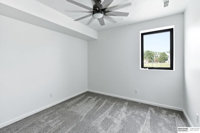 2390 Cambridge Drive, Plattsmouth, NE 68048