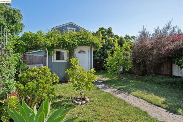 969 63Rd St, Oakland, CA 94608