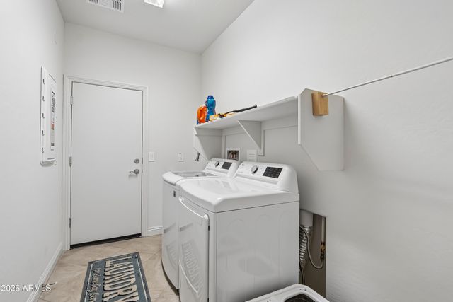 6732 W SONOMA Way, Florence, AZ 85132