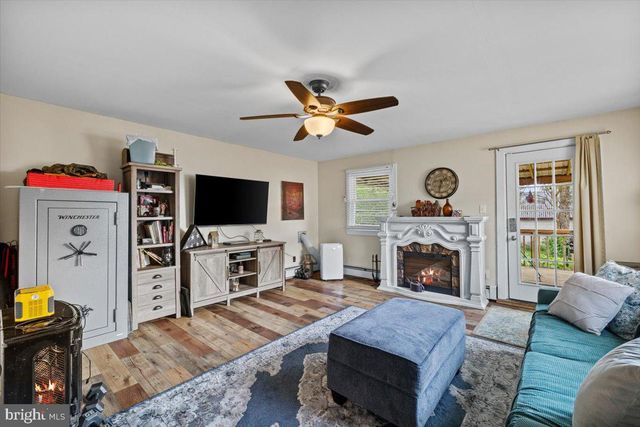 7590 POHOPOCO RD, Kunkletown, PA 18058