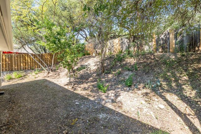 269 Mooring CIR A, Lakeway, TX 78734