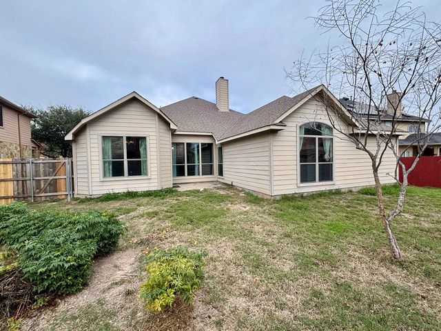 2501 Speidel DR, Pflugerville, TX 78660