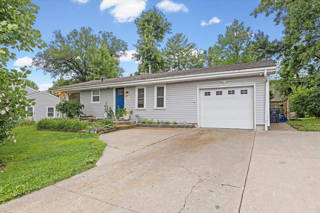 1109 EASTLAND CIR, Columbia, MO 65201