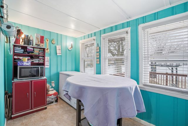 6249 Monroe Avenue, Hammond, IN 46324