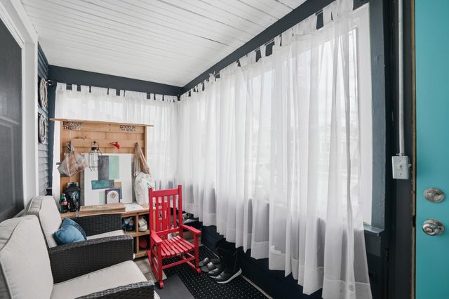 6249 Monroe Avenue, Hammond, IN 46324