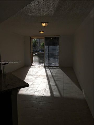 8255 Lake Dr 206, Doral, FL 33166