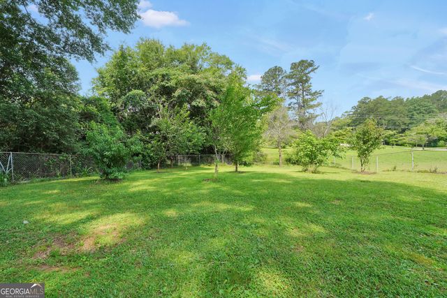 105 Pine Street, Barnesville, GA 30204