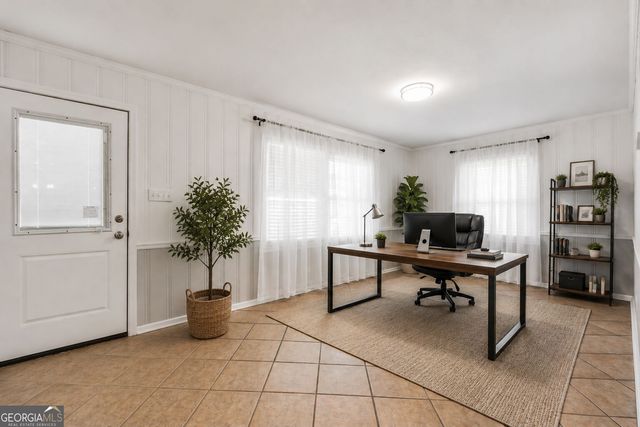 105 Pine Street, Barnesville, GA 30204