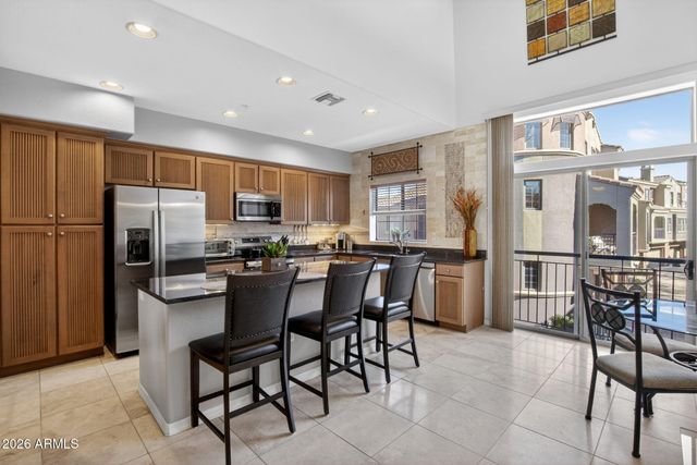 3935 E ROUGH RIDER Road 1145, Phoenix, AZ 85050