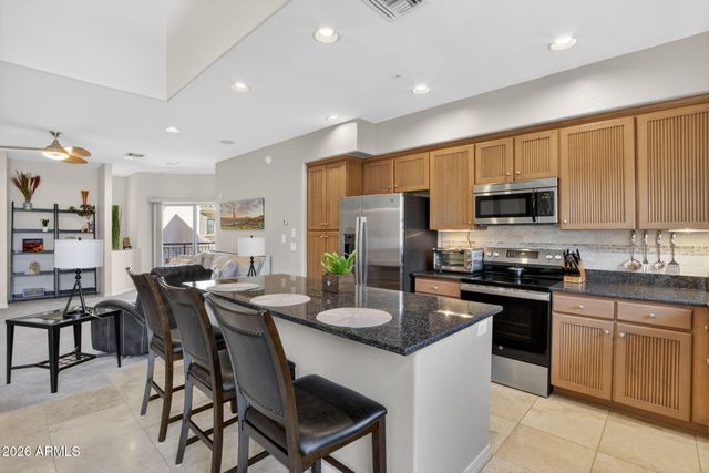 3935 E ROUGH RIDER Road 1145, Phoenix, AZ 85050