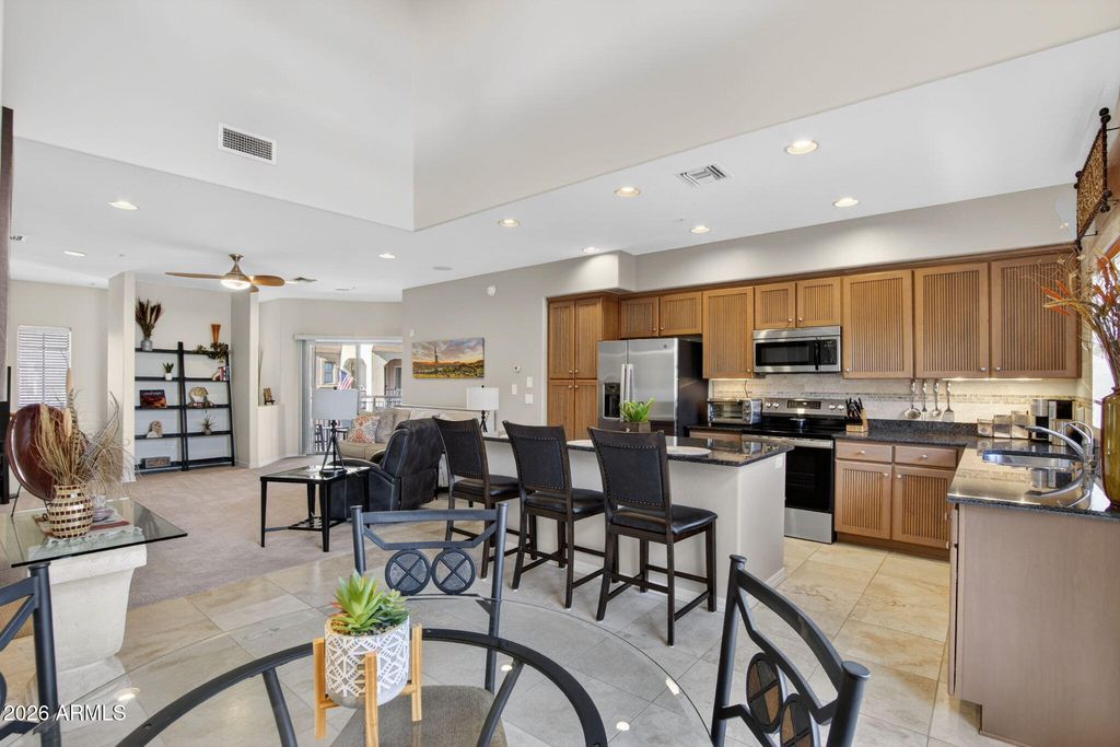 3935 E ROUGH RIDER Road 1145, Phoenix, AZ 85050