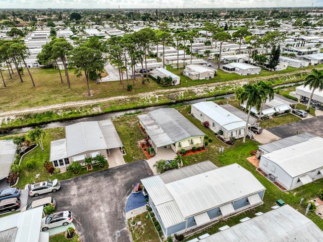 42016 Jima Bay, Boynton Beach, FL 33436