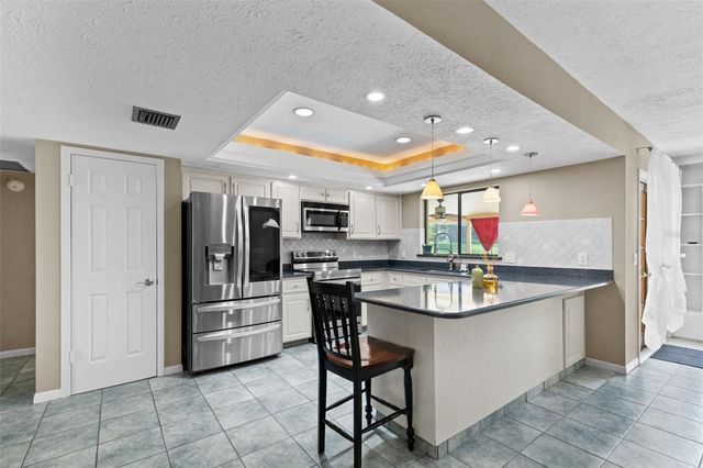 2311 LONG GREEN COURT, Valrico, FL 33596
