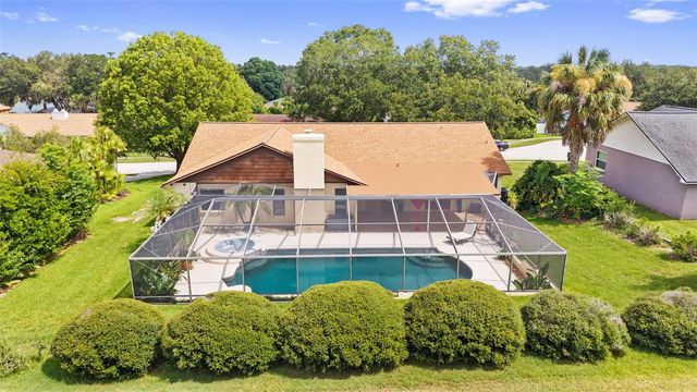 2311 LONG GREEN COURT, Valrico, FL 33596