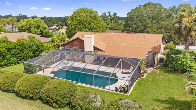 2311 LONG GREEN COURT, Valrico, FL 33596